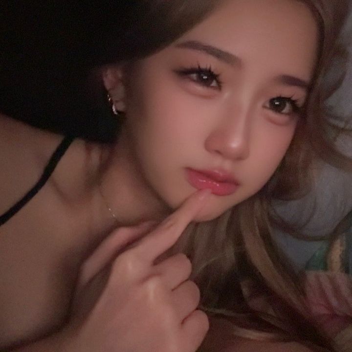 @4v.7d_
