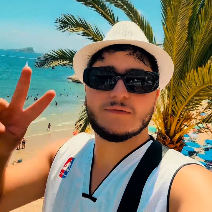 @_agentfbi_
