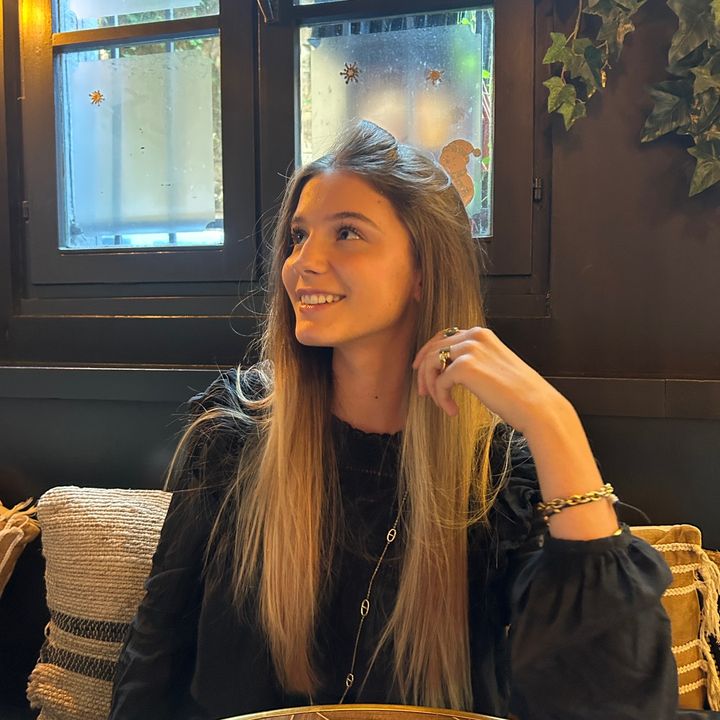 @_neila_blt