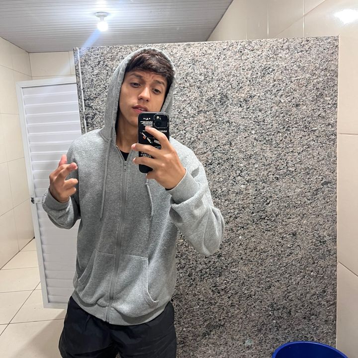 @_ruizzk7