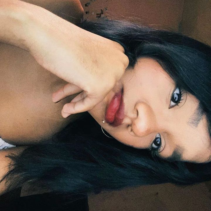 @_yholoo