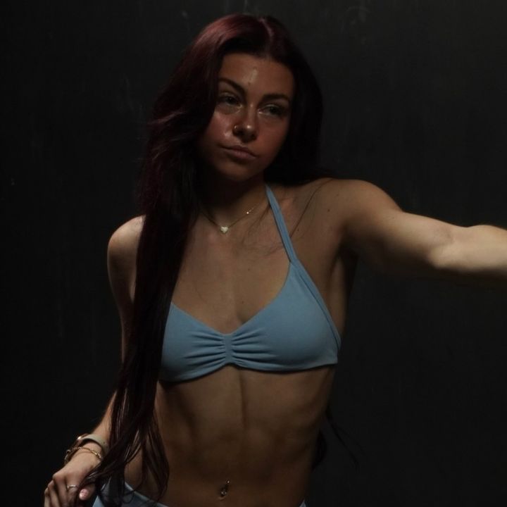 @allyyreign