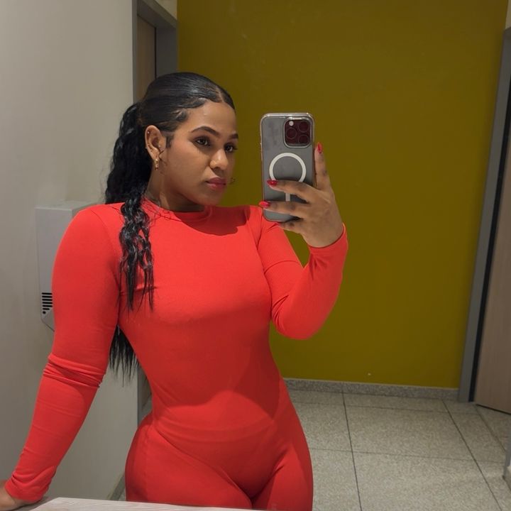 @anyelina_marrero