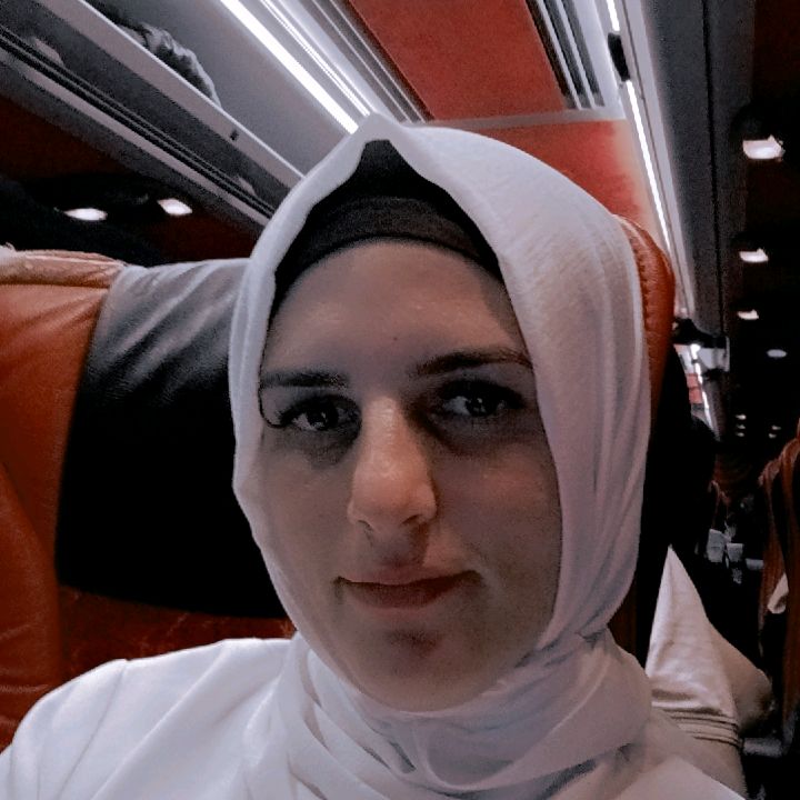 @cansu_mina2