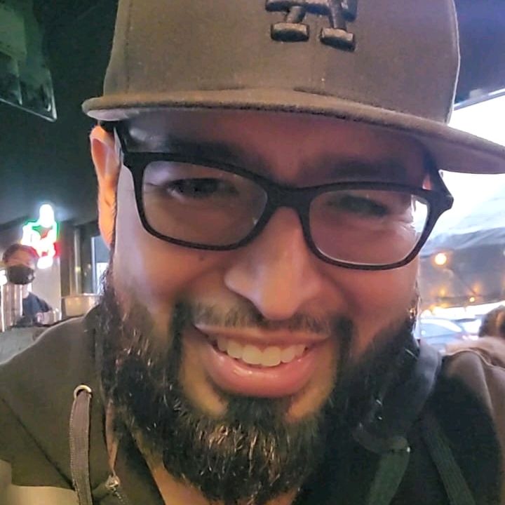 @castillo8089