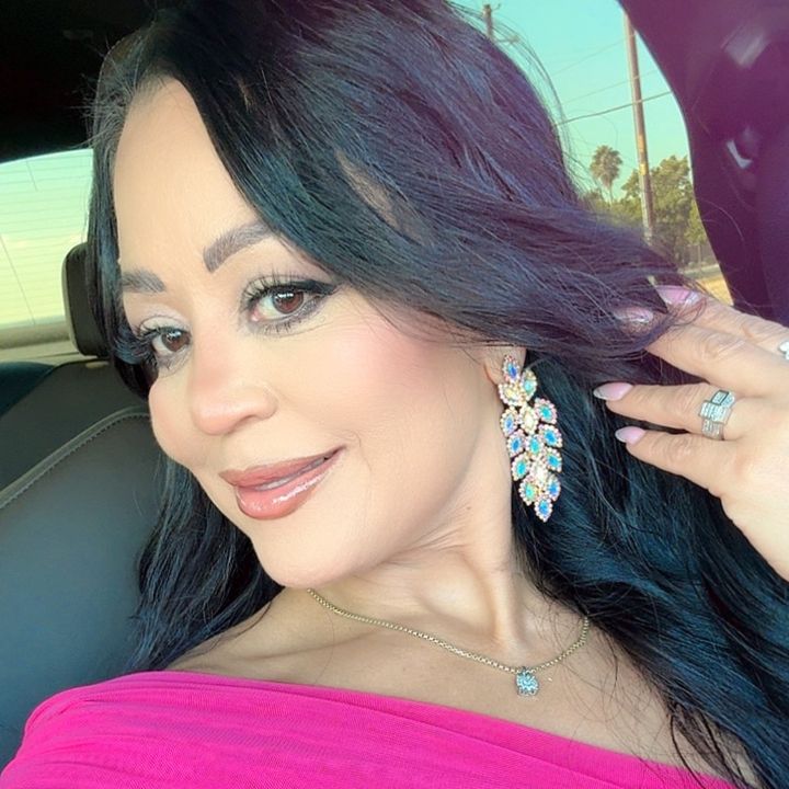 @claudiaanaya14