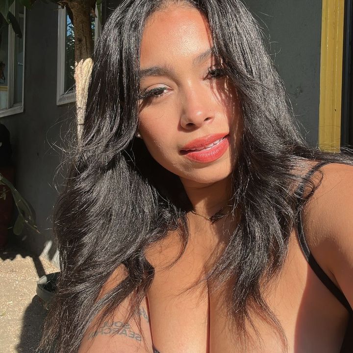 @danielledaaisy