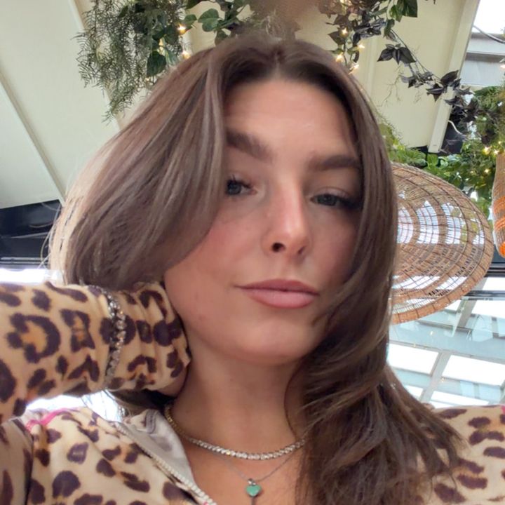 @ellaobviously