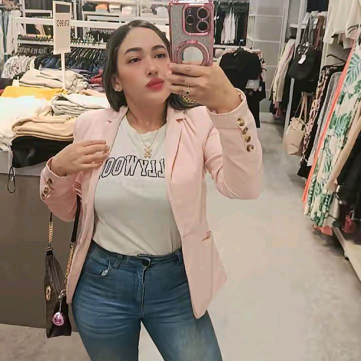 @frannelyslara