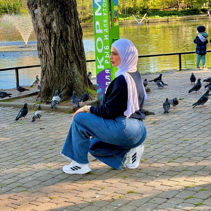 @hasnaalhousseini