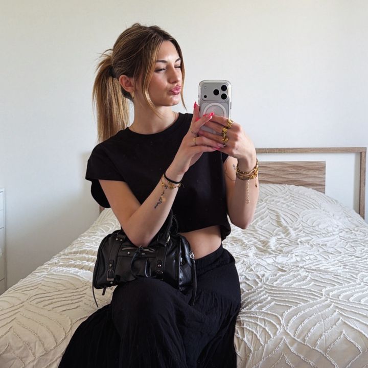 @hceliaa