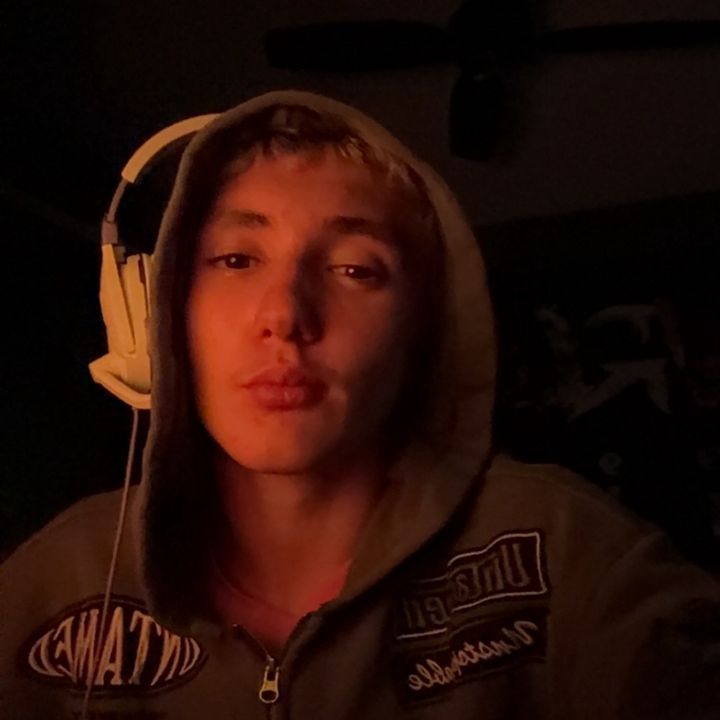 @jacksoncomooo
