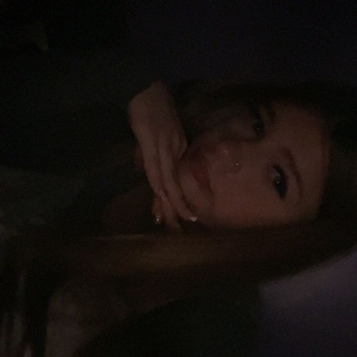 @lauraxhowe
