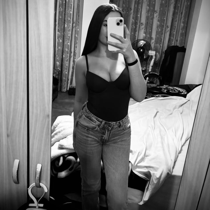 @lolaasancheez_