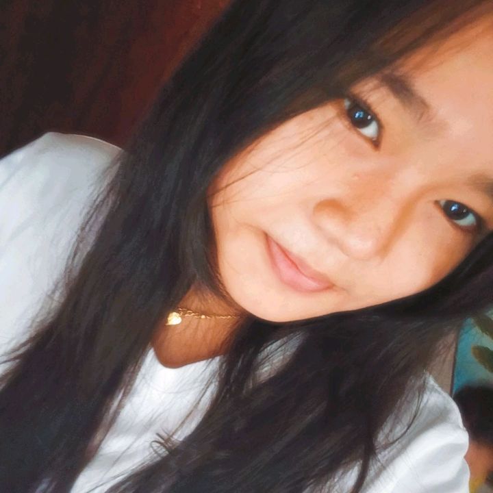 @lovlyz_khailaww