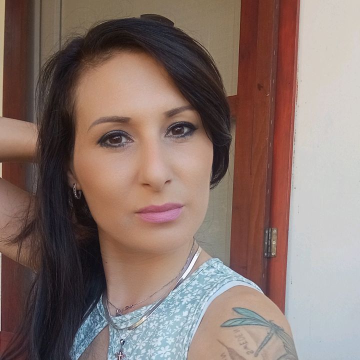 @lunanova9696