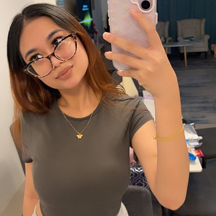 @luv_elleyyyyy