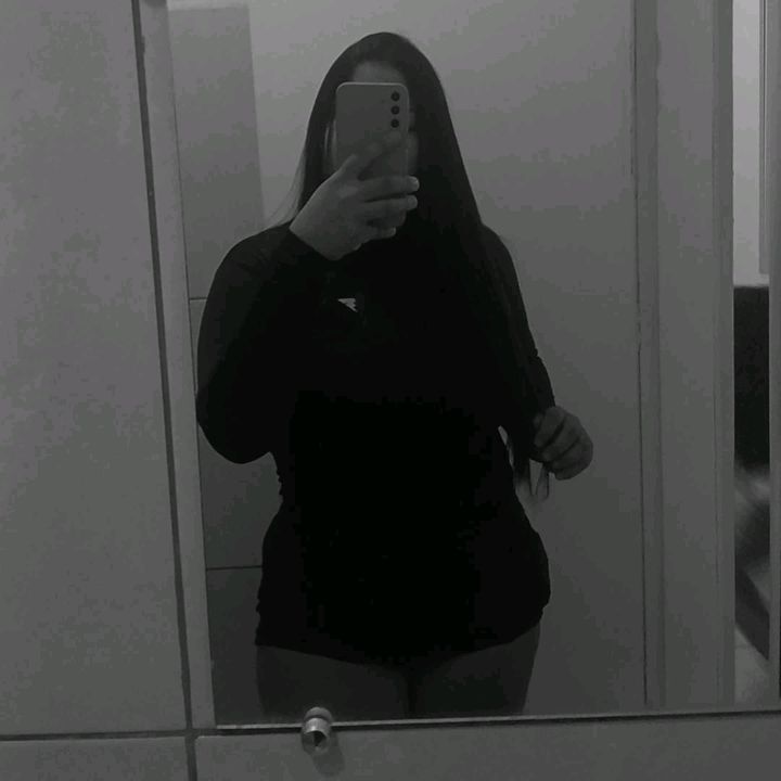 @renata_mayara8