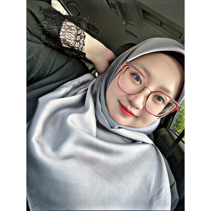 @shazwaniazlan