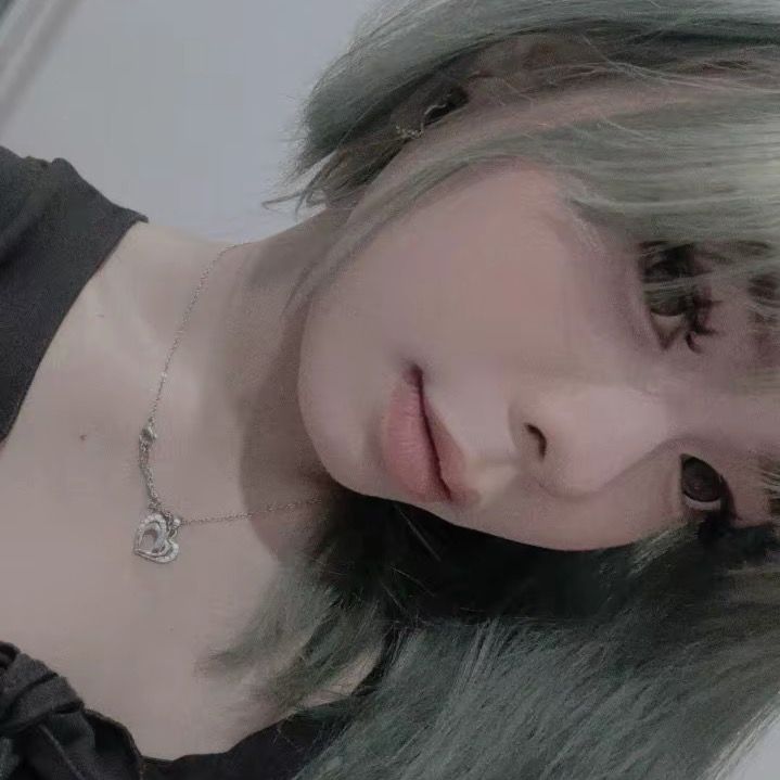 @sywnialiya