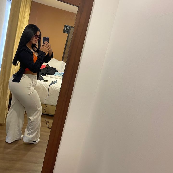 @zuly_intriago