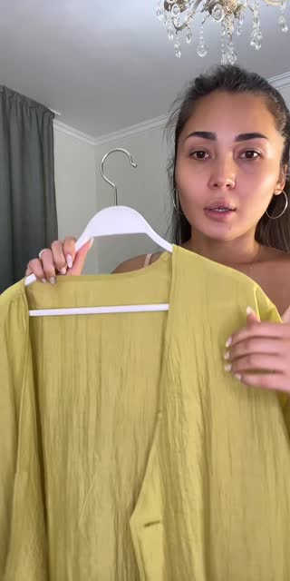 TikTok live: Вещи по вкусной цене 🤩 by @ilovesovelstore