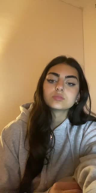 TikTok live: hay que hablar by @mia.ransanz