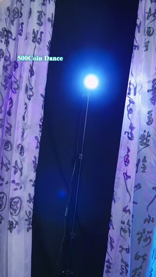 TikTok live: Ngon xinh yeuuuu by @embetina99
