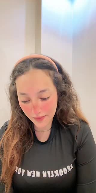 @27.7i6 TikTok live from 2026-04-25