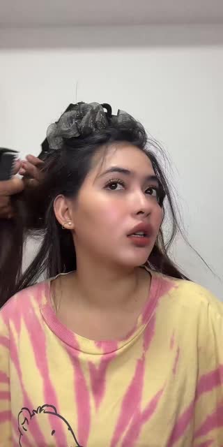 @heyowakuara TikTok live from 2026-04-26