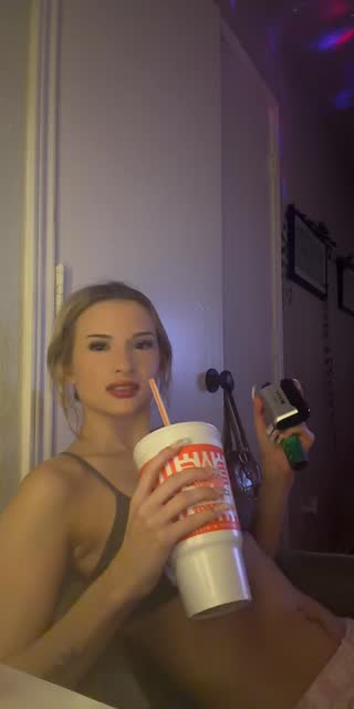 TikTok live: hey by @maddie.leigh101