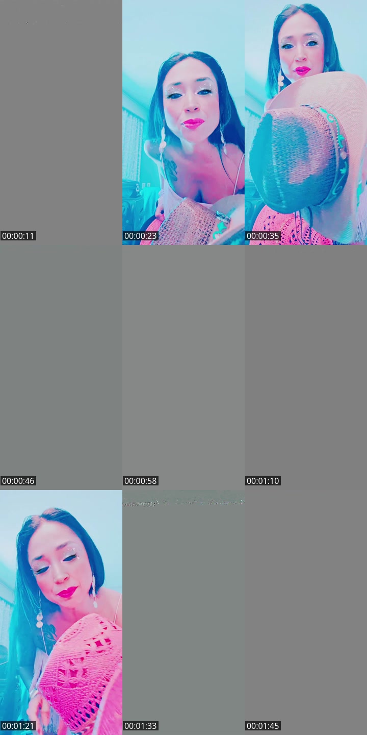 TikTok live: Hola from Indio Cali by @guadalupedoll