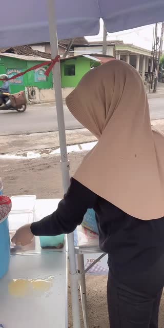 TikTok live: yg mau borong bisa dm by @buburcampur_nasikuning