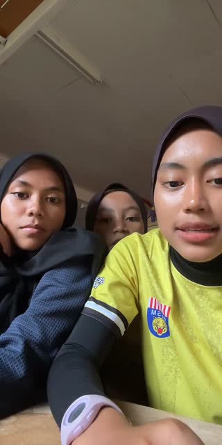 TikTok live: wess by @putqlsy