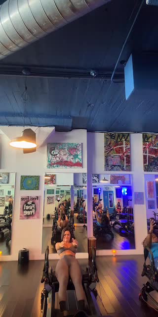 TikTok live: Let’s chatttt🫶🏼 by @haleyespinoza5