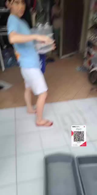 TikTok live: day 2 ges mochi by @flowerlope