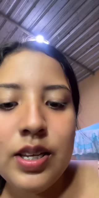 TikTok live: Ropita Económica ✨ by @kenlly.apraez