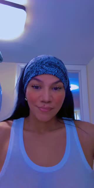 @neidy.fernandez4 TikTok live from 2026-04-29