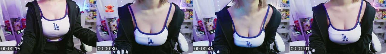 TikTok live: ミルです🐈Twitter@_072q by @_57391