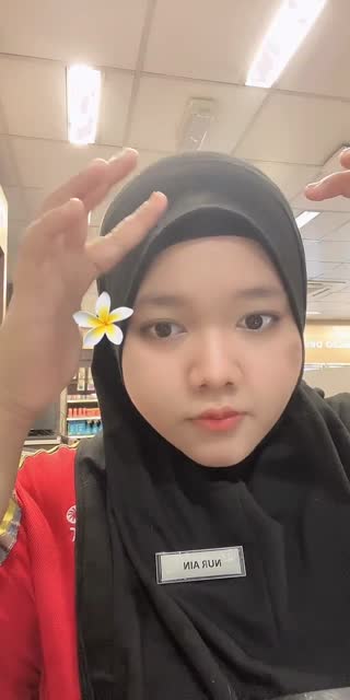 TikTok live: teman ambo sembg by @aienshhznn
