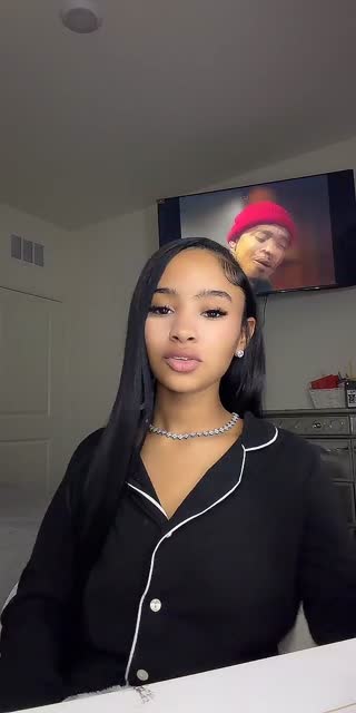 TikTok live: Wyd by @janeshaaj
