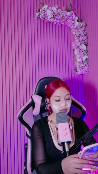 TikTok live: Te doy la bienvenida a mi LIVE by @victorianurielis