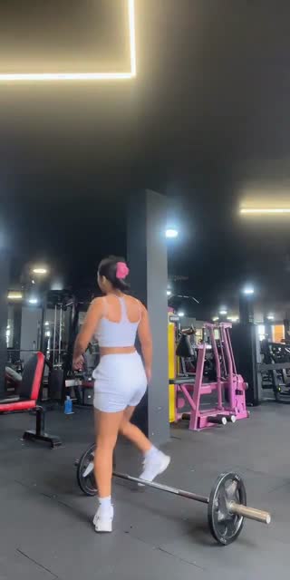 TikTok live: Solo fieles by @maciaskatty98