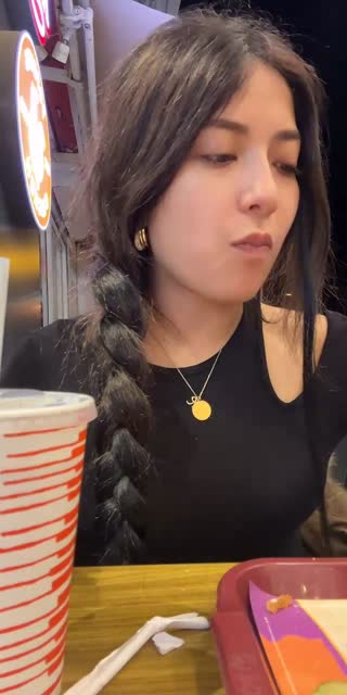 @alyena080 TikTok live from 2026-05-10
