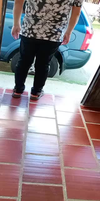 @roger.santiago17 TikTok live from 2026-05-10