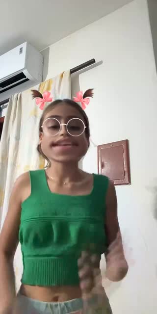 TikTok live: Vamos jogar by @dally.da.ju4