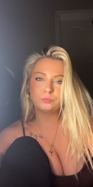 @reaganhunsucker4 TikTok live from 2026-05-12