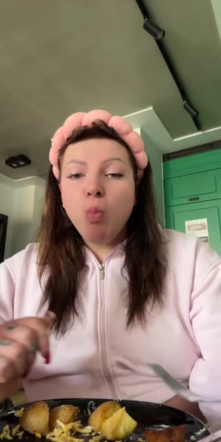 TikTok live: TIPPLY W BIO 🖤🖤🖤JAZDAAA by @lolitka.live