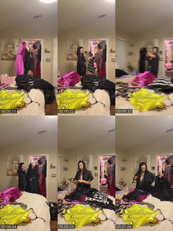 TikTok live: Cleaning out the closet by @mslizerellaa