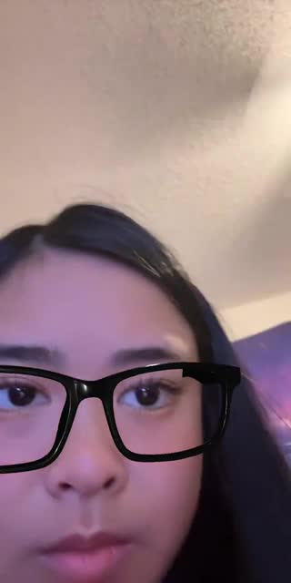 TikTok live: hiii by @theyluvvbatz